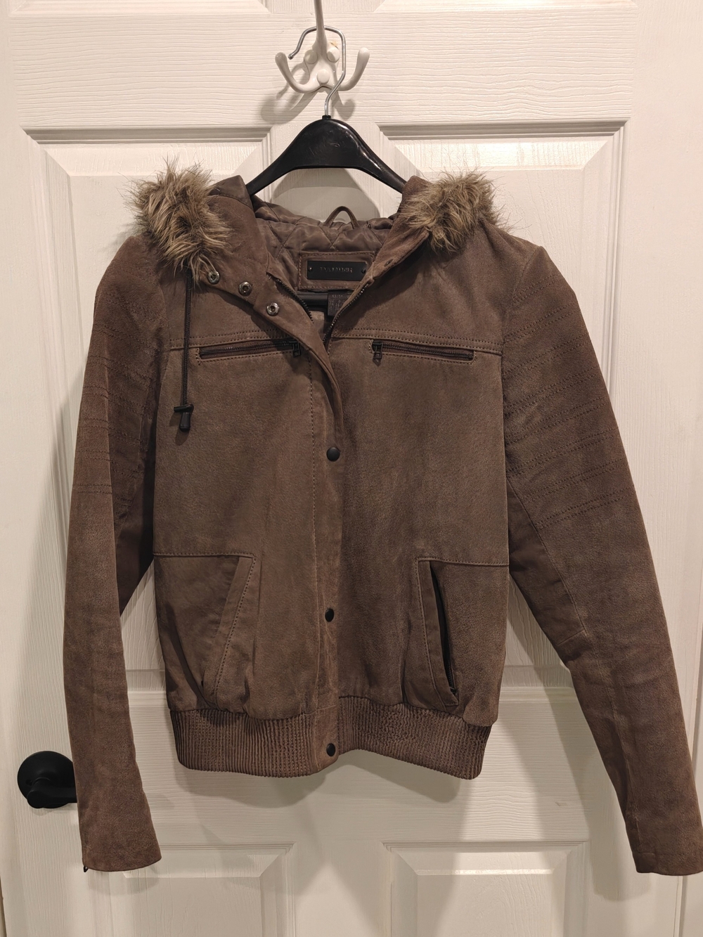 Danier Leather Women's Suede Leather Jacket - Fall/Winter